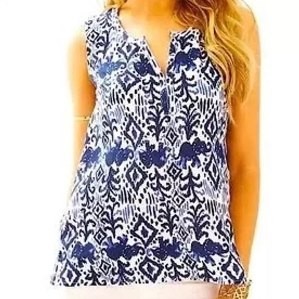 Lilly Pulitzer | Women's Small
Sleeveless Tank Top Blue & White
Elephant Print
